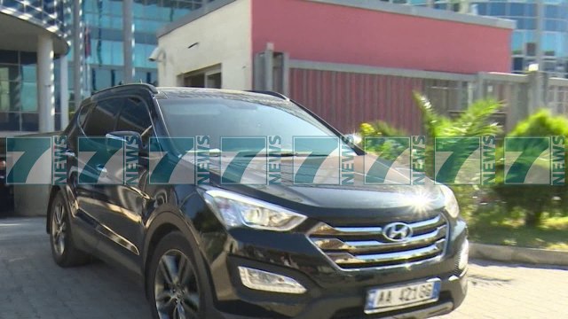 LULZIM BASHA SHULLAZI NE SINTONI ME TAHIRIN - News, Lajme - Kanali 16