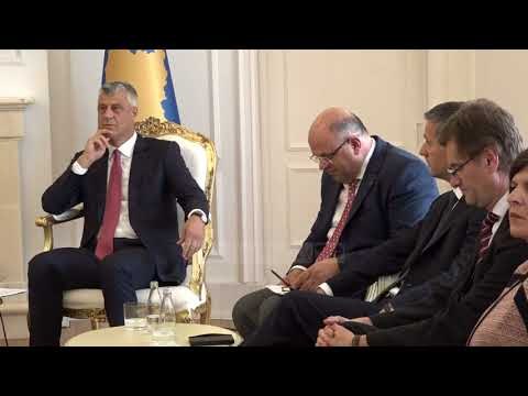 Meta: Kosova i ka plotësuar kushtet për liberalizimin e vizave - Top Channel Albania - News - Lajme