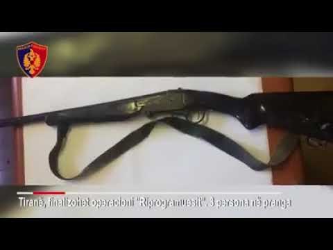 Ora News - Goditet grupi që vidhte makina duke rikoduar çelësin e kuadrit