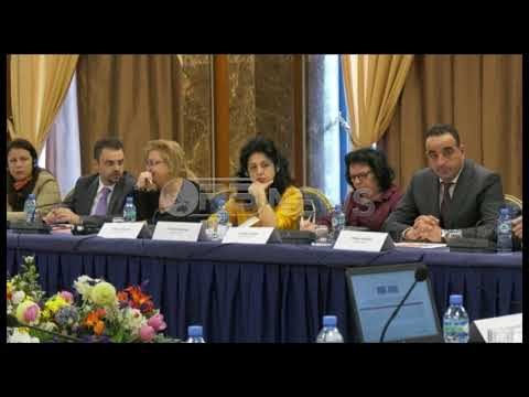 Ora News – KE: Dialog mes partive, zbatoni rekomandimet e Venecias dhe OSBE