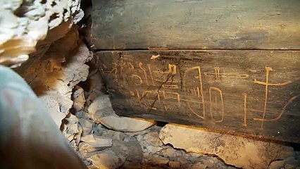 Tomb Of 800,000 Year Old Queen Found In Egypt?