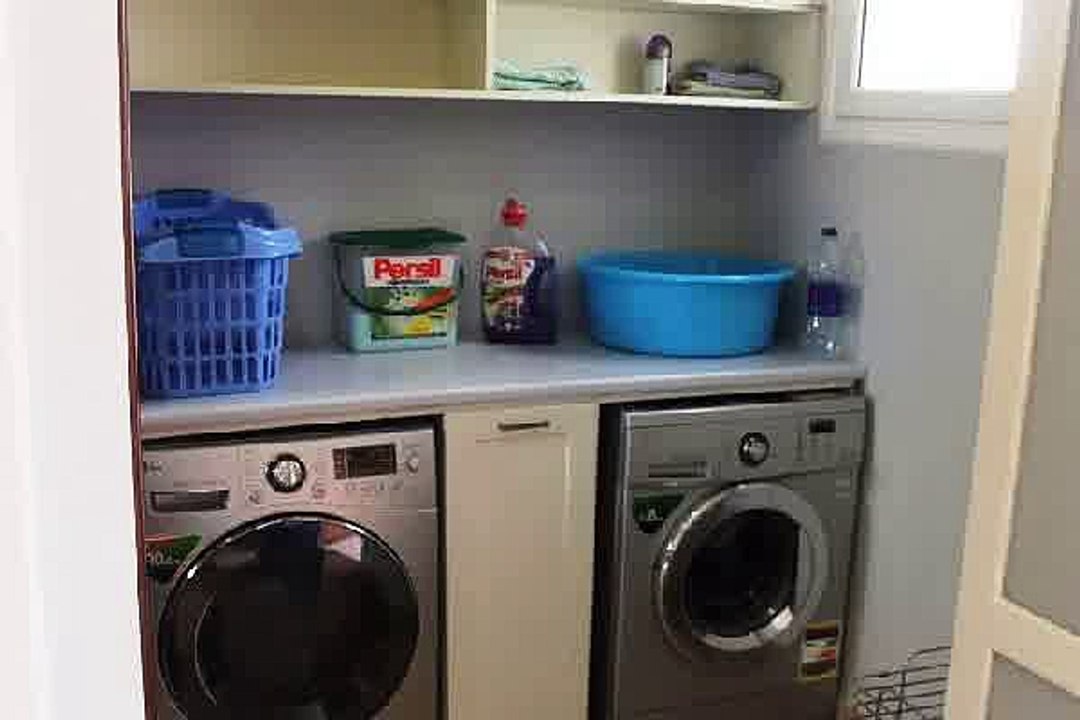 فيلا ممتازة متشطبة بالكامل للبيع في مديني بالقاهرة الجديدة