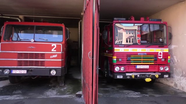 Fazli Hoxha degjon nga afer hallet e zjarrfikseve të Gjakovës - Lajme