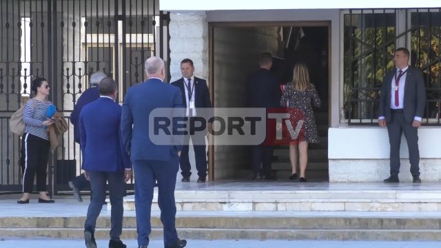 - Mbledhja e Qeverisë në Vlorë Rama: Kanina, zonë e mbrojtur