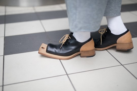 Comment porter des accessoires en bois ?