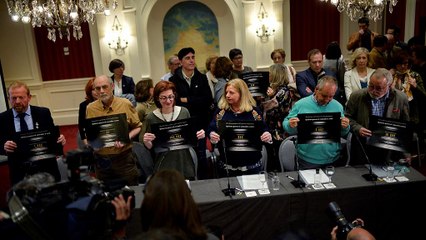 Tristeza e desilusão entre as vítimas da ETA