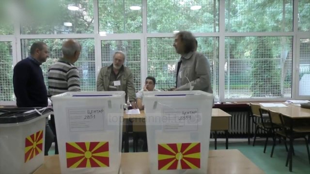 Zaev fiton zgjedhjet lokale në Maqedoni - Top Channel Albania - News - Lajme