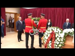 Ora News – Homazhet për Robert Elsie, Berisha: Ishte një enciklopedi të gjallë