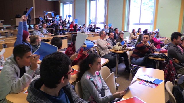 SchooLab : lycéens et collégiens presentent leur projet scientifique à l'école des Mines de St Etienne