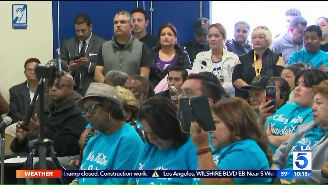 Residents of Compton, California Preparing to S...