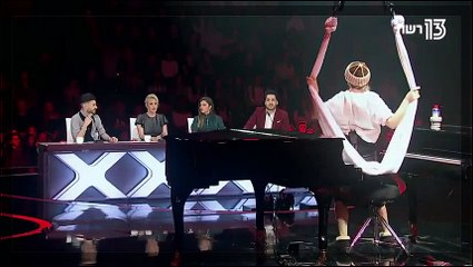 GOLDEN GIRL Plays 2 Pianos At Once on Israel's Show Talent
 | Show Talent
 Global