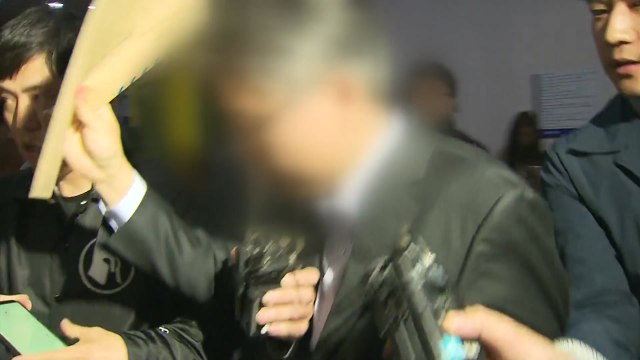 '드루킹 인사청탁 대상' 변호사 12시간 넘게 조사 / YTN