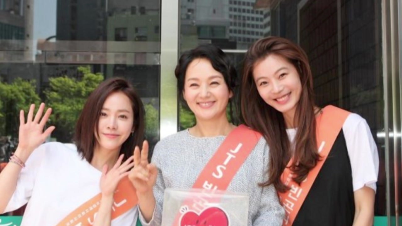 [좋은뉴스] 어린이날 맞아 명동 거리 밝히는 연예인들 / YTN