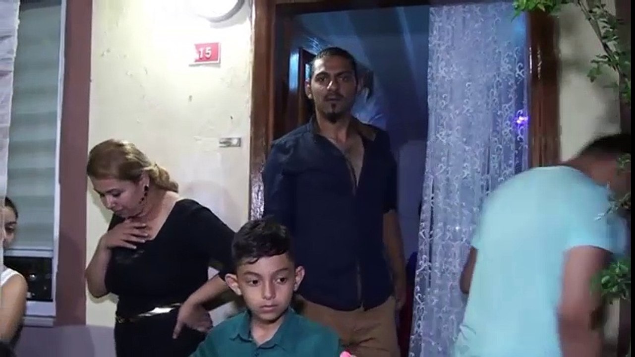 EN ROMAN HAVASI ABLA KARDEŞ ROMAN DANSI 2018