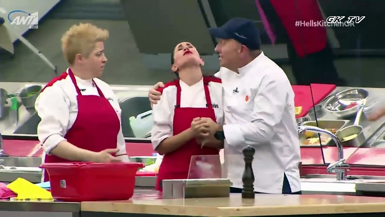 HELL’S KITCHEN! Το ατύχημα της Μαρίνας! (Επ 9)