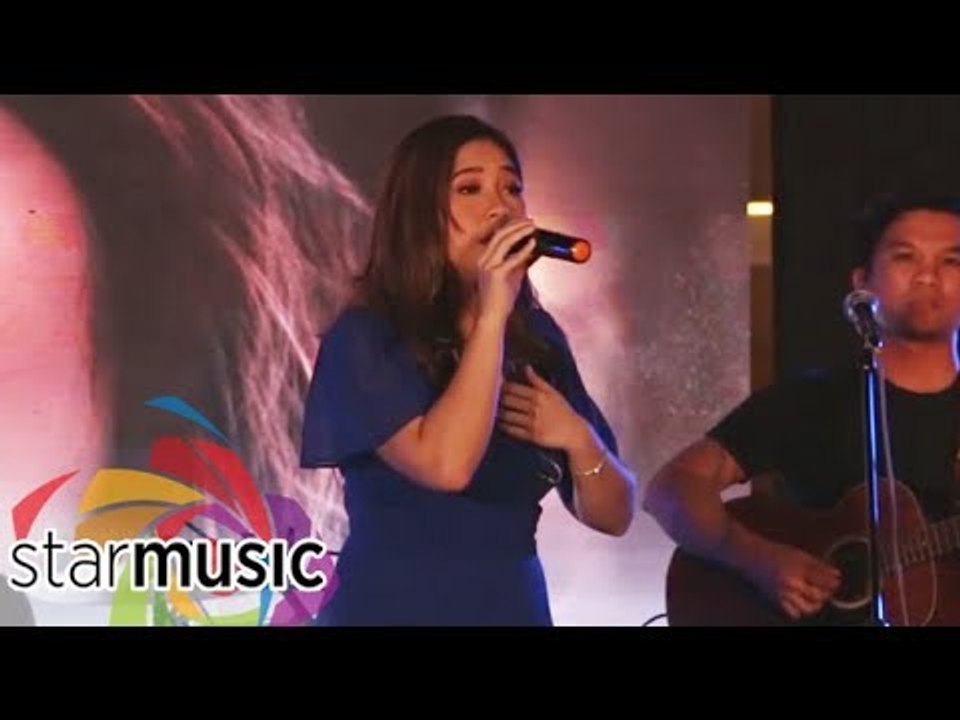 Moira Dela Torre sings "Sabi-Sabi" | Malaya Grand Album Launch