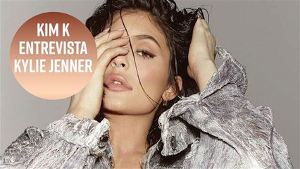 Kylie Jenner está mostrando que é uma ótima mãe