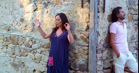 Ali Banu - Ne Sevdiğin Belli Ne de Sevmediğin