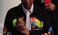 Jaket Baru Jokowi yang Ada Tulisan 