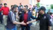 Silahlı kavga ihbarına giden polis ekiplerine pasta sürprizi