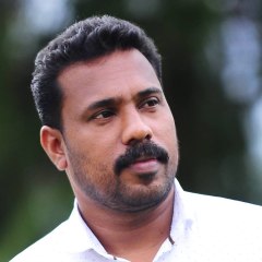 കേരളത്തിന്റെ ഹീറോ നാസർ ഇക്കായെ കണ്ടു പിടിച്ചത് ഈ സൂപ്പർ ഹീറോ | Oneindia Malayalam