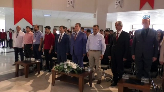 İmam hatip lisesinde TÜBİTAK fuarı açıldı