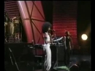 Erykah Badu - Love Of My Life (live)