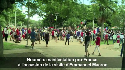 Manifestation pro-France à Nouméa pour la visite de Macron