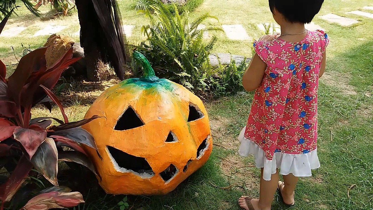 Gia Linh Gặp Ma Khóc Nức Nở - Khám Phá Nhà Ma Thiên Đường Bảo Sơn