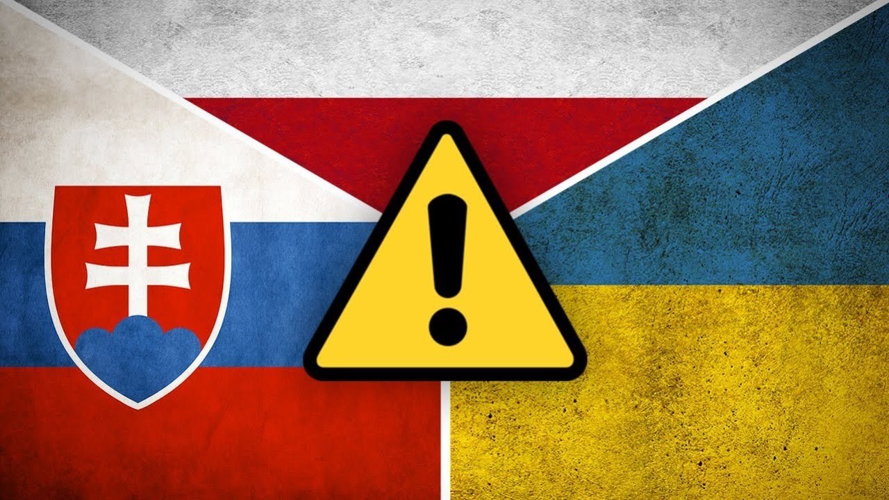 Standing In 3 Countries At Once [Kult America]