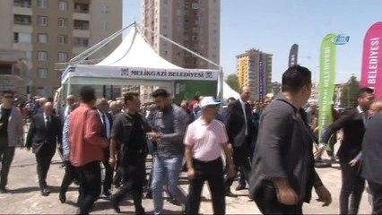 Bakan Özhaseki: 'Muharrem İnce'yi uzun uzun değerlendiririz. Kılıçdaroğlu'nun ifadelerinden maliyeci, ekonomiyi bilir, kavgacı olmayan birini bekliyordum. Tam tersi çıktı, hayretler içerisinde izliyoruz'