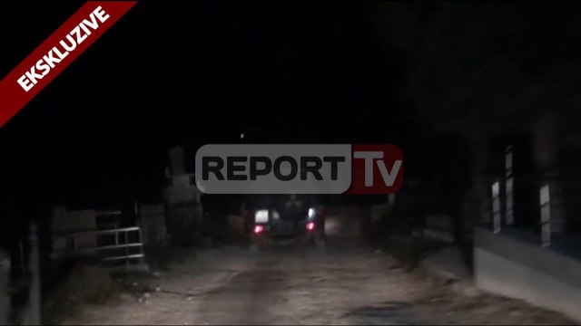 Report TV - Vlorë,kërkonin vëllanë e Habilaj policia gjen 3.9 ton kanabis