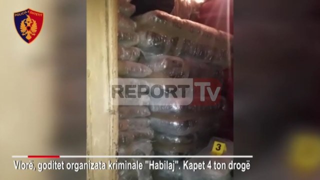 Report TV - 4 ton drogë në Vlorë, ja pamjet brenda vilës dy katëshe