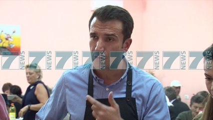 ERION VELIAJ SHTRON DREKE PER TE VARFERIT NE KOMBINAT - News, Lajme - Kanali 11