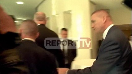 Report TV - Arrestimi i Tahirit, Kryeministri Rama zgjedh të mos komentojë