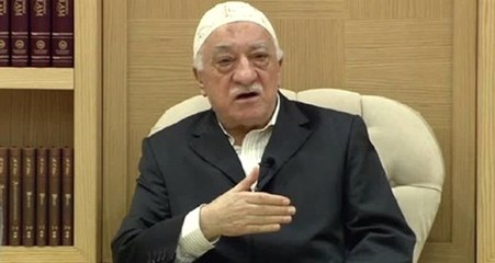FETÖ'nün Mahrem İmamından Şok Sözler: Gülen'in Atletini Giyip Uyuyordum