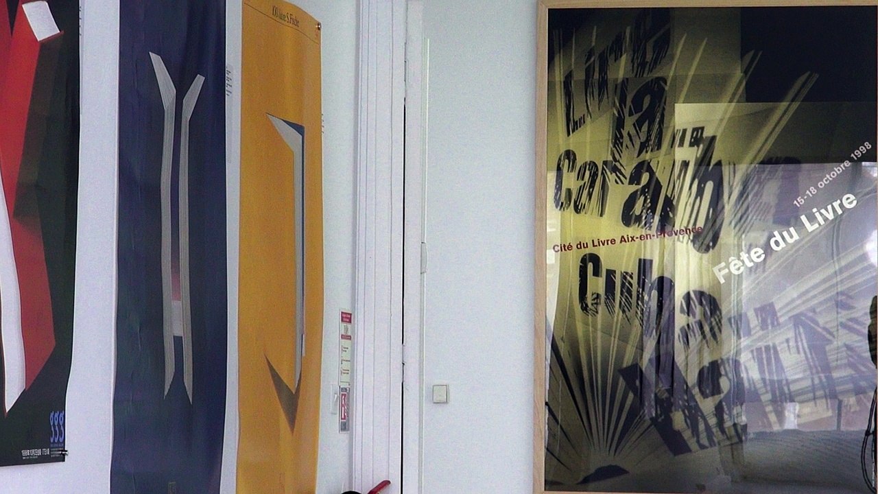LE LIVRE DANS L AFFICHE