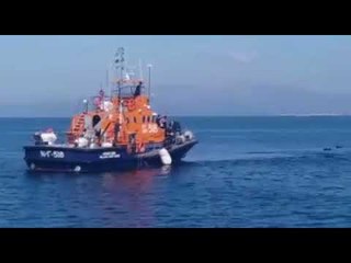 Operacioni - Anija shqiptare shpëton 115 sirianë në detin Egje