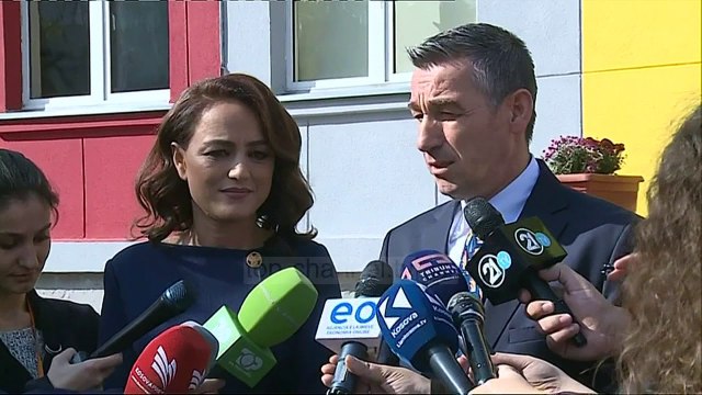 Zgjedhjet në Kosovë, votohet për kryetarët në 38 komuna - Top Channel Albania - News - Lajme