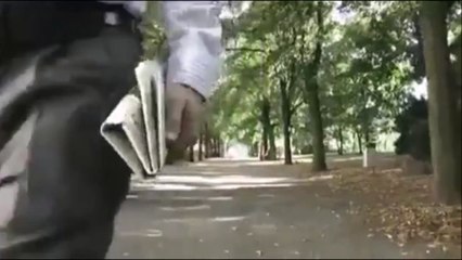 இது என்னடா புதுசா இருக்கு, உக்கறதுக்கு காசா_