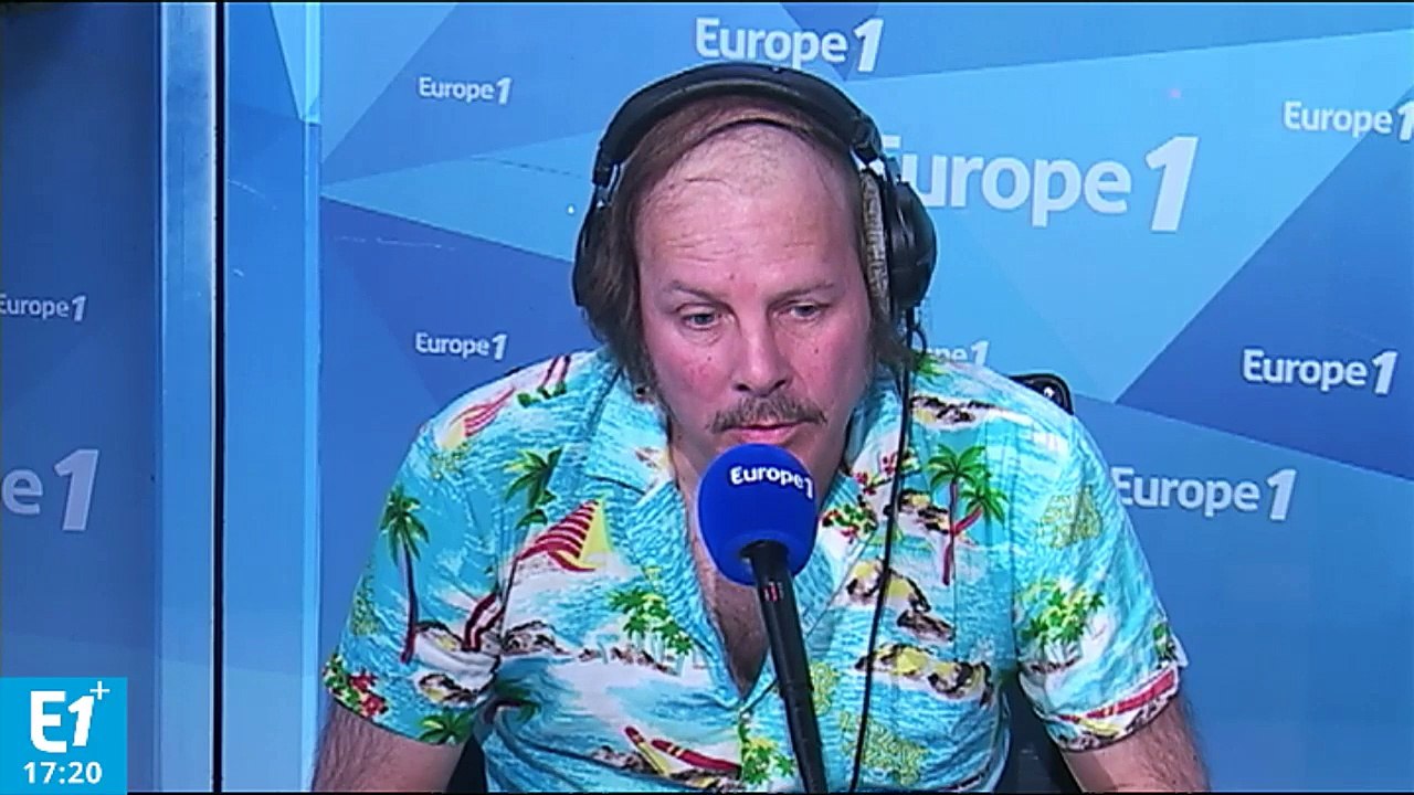 Les Herbiers-PSG : "Il y aura une très, très belle surprise", assure Philippe Katerine