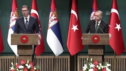 Télécharger la video: Erdoğan- Vucic ortak basın toplantısı - Vucic  - ANKARA