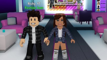 GENDER SWAP CHALLENGE on Fashion Famous | Roblox