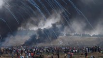 350 palestinianos feridos por israelitas junto à fronteira em Gaza