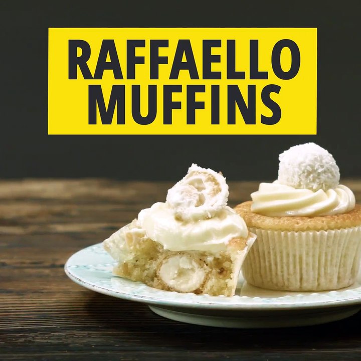 Wir lieben diese kleinen Leckereien: Raffaello-Muffins ZUM REZEPT 