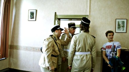 Imitateurs des gendarmes de Saint-Tropez en France et Belgique par francois-dupont.be