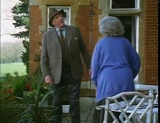 Waiting For God S04E02 Living Together