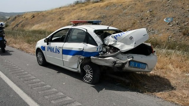 Kazaya giden polis ekipleri kaza geçirdi: 2 yaralı