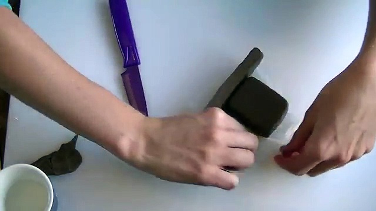 Fondant arm chair and sofa How To Cake Decorating Tutorial video