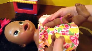 Baby Alive Snackin Sara Doll Polly eats Playdoh Pumpkin Pie for Thanksgiving